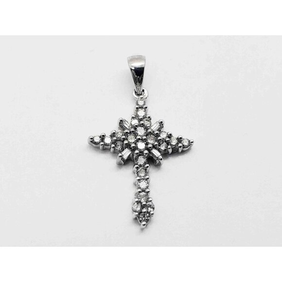 0.35 ctw Diamond Cluster Cross Charm Pendant 14k White Gold - Picture 1 of 5